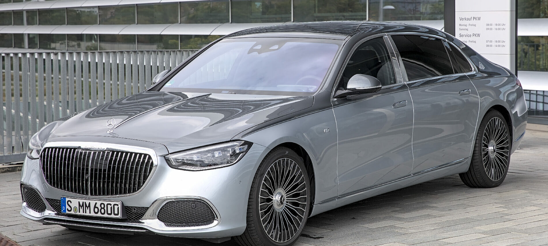 Mercedes-Maybach2-e1675439535357